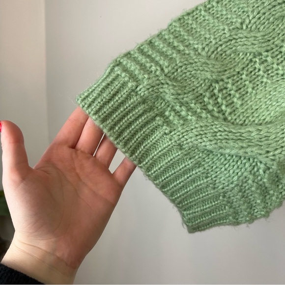 Princess Polly | Light Green Chunky Cable Knit Oversized Pullover Sweater M/L - Picture 4 of 6